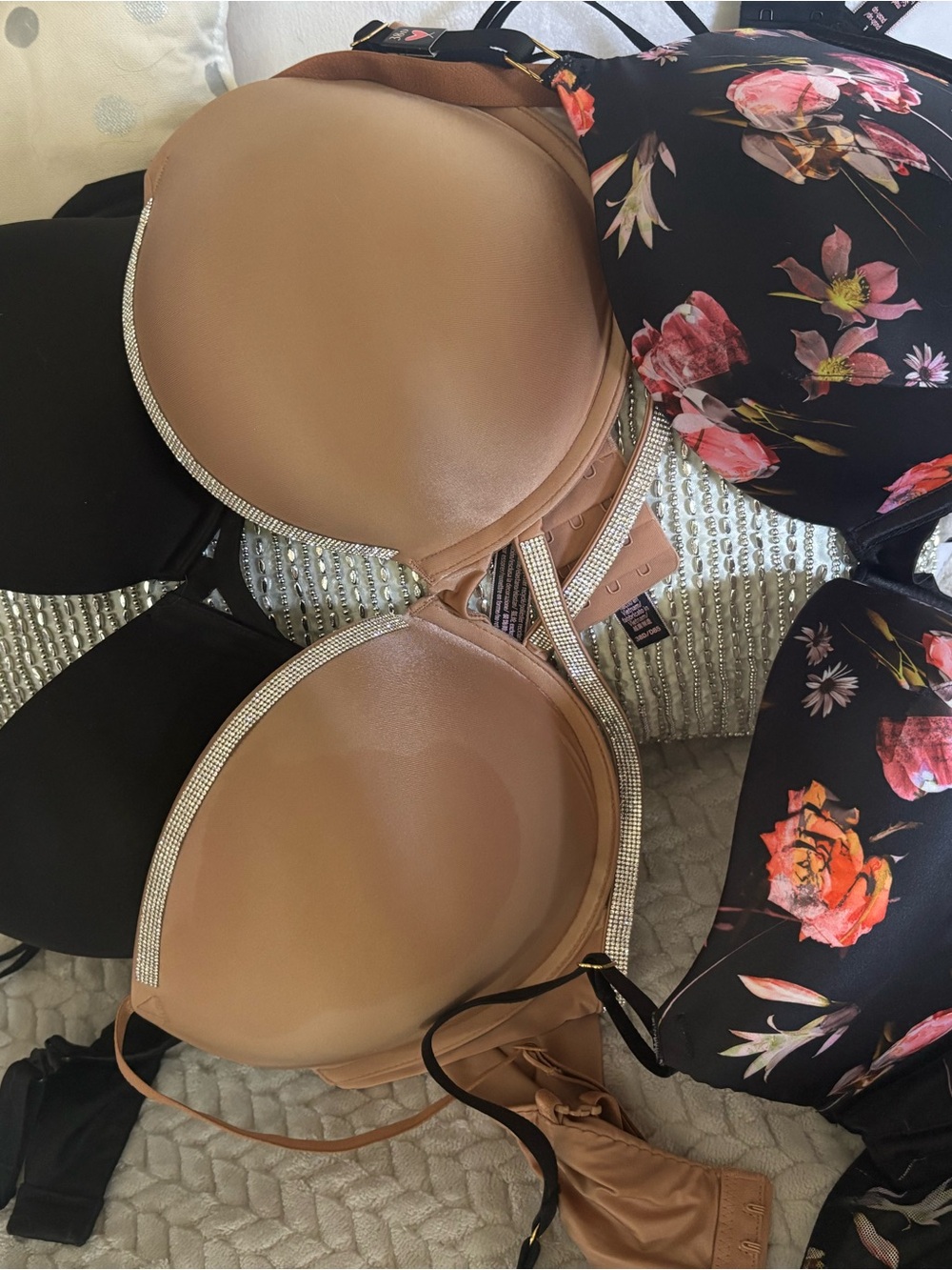 Victoria's Secret push up bra bundle - 3 Bras!!! One NWT!